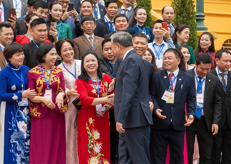 Tổng Bí thư, Chủ tịch nước Tô Lâm gặp mặt các doanh nhân tiêu biểu